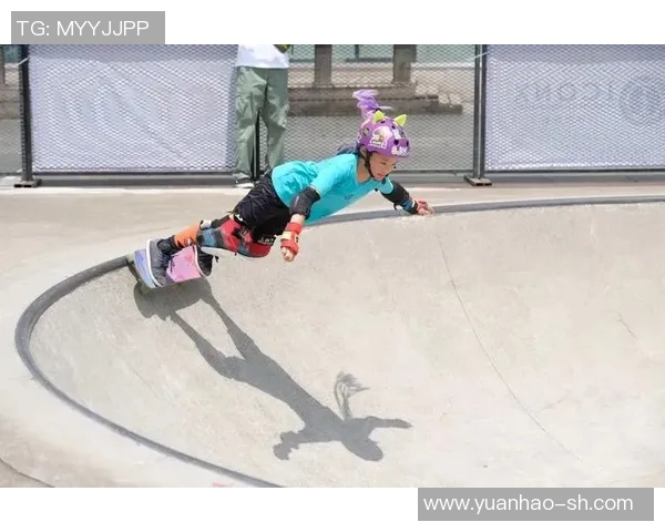 重庆极限运动队在世界街舞大赛中的速度表现引发热议与赞赏 重庆极限运动队在世界街舞大赛中的速度表现引发热议与赞赏